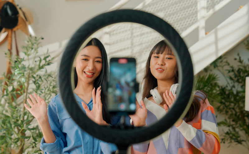 Home 8 STEL Q4Postpaid WebElements 1050x650